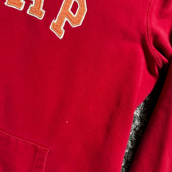 GAP Spell-out Hoodie - Picture 3 of 4